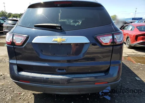 2017 Chevrolet Traverse Ls z USA, uszkodzony, nr VIN 1GNKRFED4HJ180092